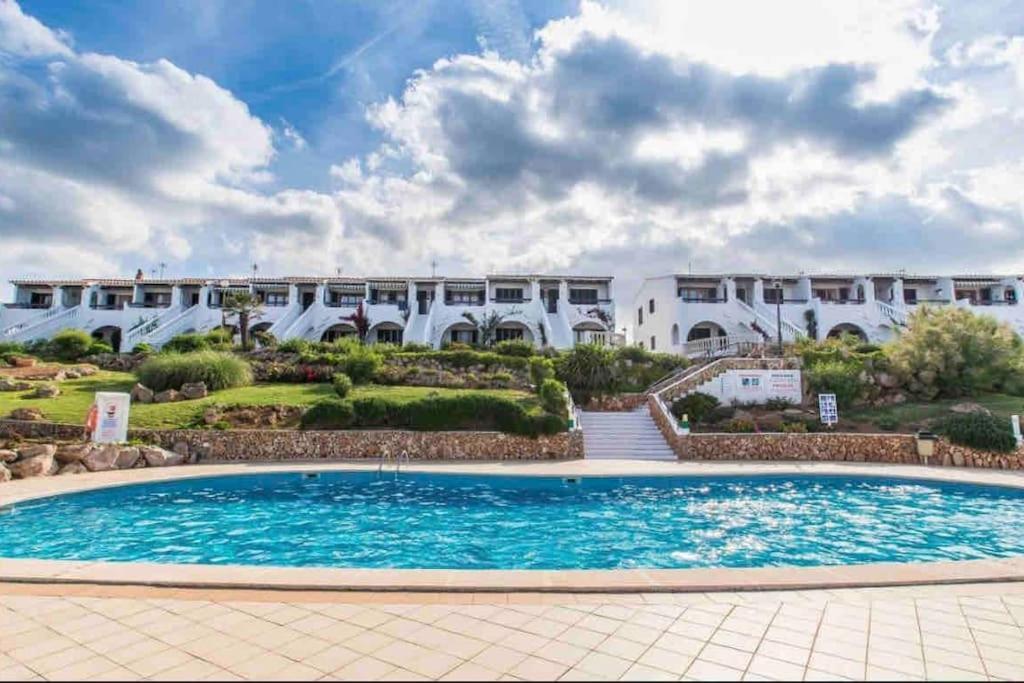 Lovely Hideaway With Pool And White Sand Beach Arenal d'en Castell Dış mekan fotoğraf