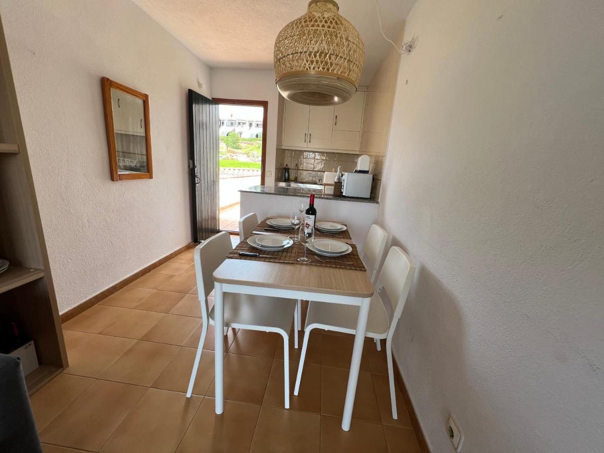 Lovely Hideaway With Pool And White Sand Beach Arenal d'en Castell Dış mekan fotoğraf